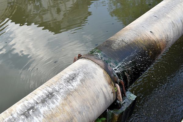 Leaking large steel pipeline